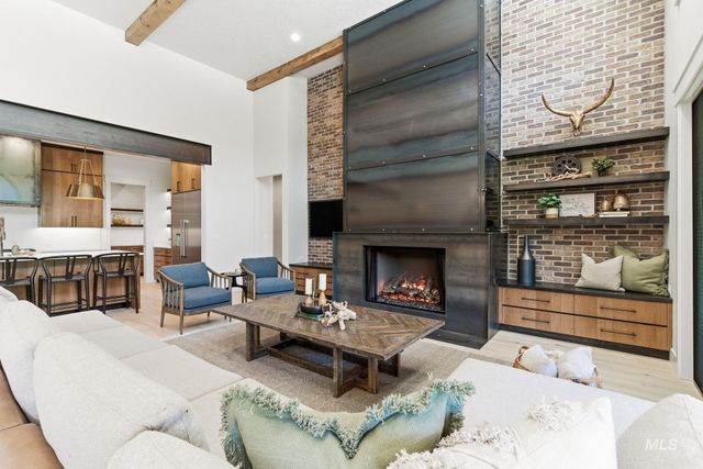 2425 W Rustic Forge, Eagle, ID 83616