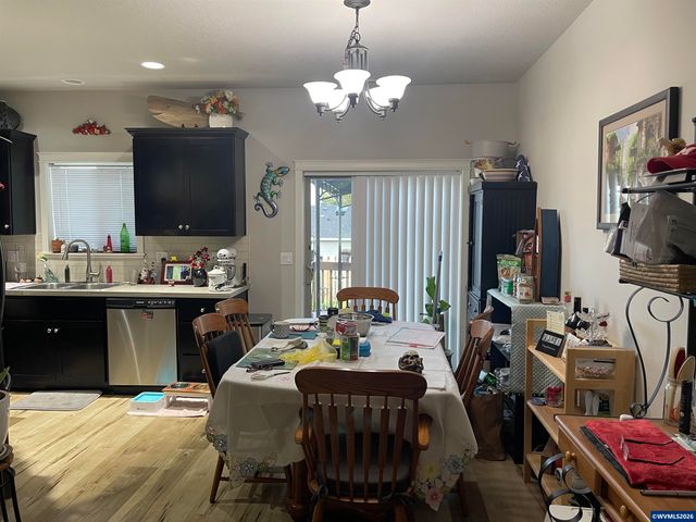 408 SW Oak St, Willamina, OR 97396