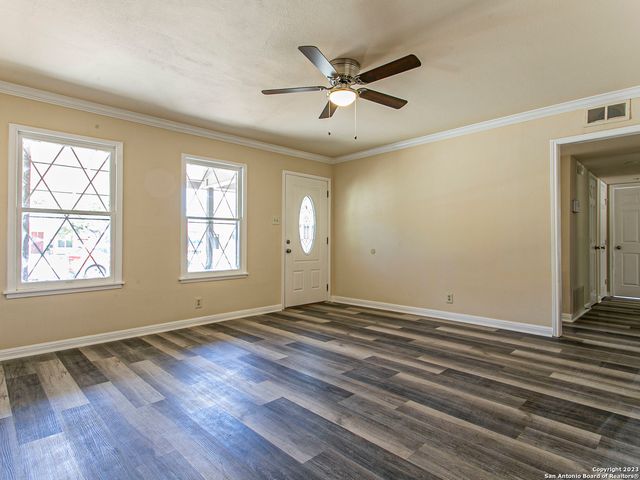 434 KATE SCHENCK AVE, San Antonio, TX 78223