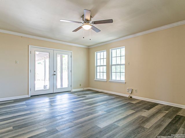 434 KATE SCHENCK AVE, San Antonio, TX 78223