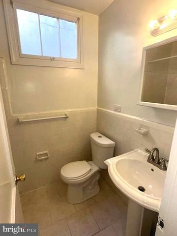1813 2ND ST NE, Washington, DC 20002