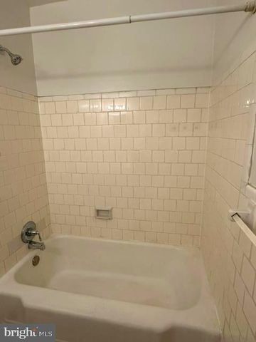 1813 2ND ST NE, Washington, DC 20002