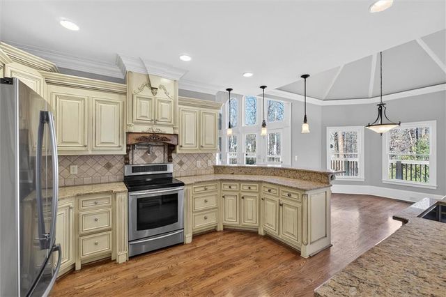 582 Old Lake Lane, Dawsonville, GA 30534