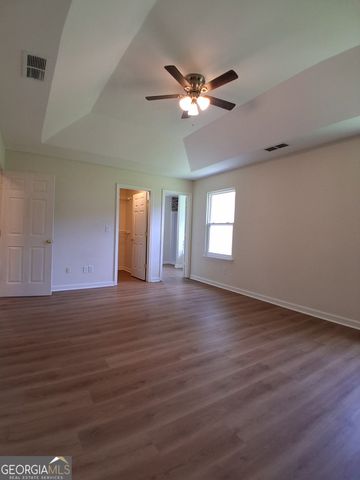 8495 Glendevon Court, Riverdale, GA 30274