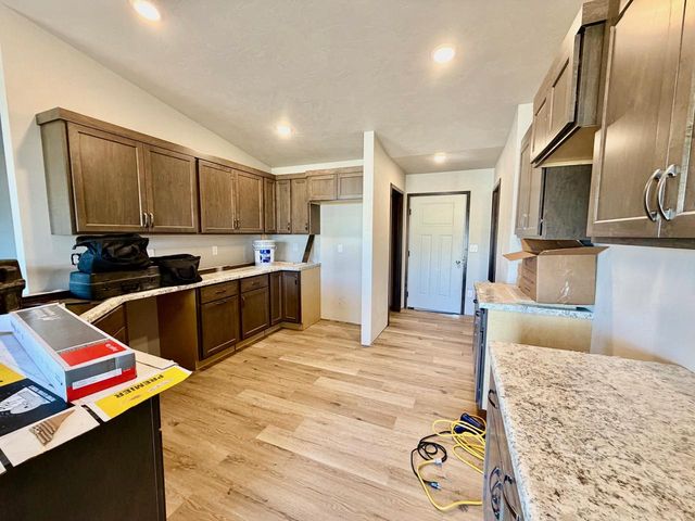 2044 RED FOX LANE, Kaukauna, WI 54130