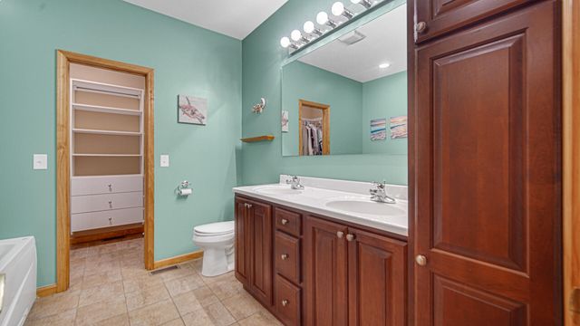 3014 Blue Grouse Street, Valparaiso, IN 46383