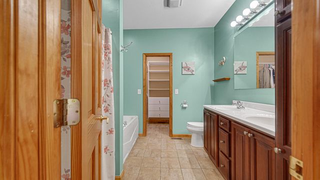 3014 Blue Grouse Street, Valparaiso, IN 46383