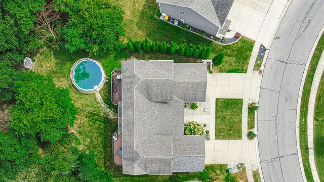 3014 Blue Grouse Street, Valparaiso, IN 46383
