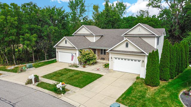 3014 Blue Grouse Street, Valparaiso, IN 46383