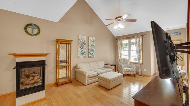 3014 Blue Grouse Street, Valparaiso, IN 46383