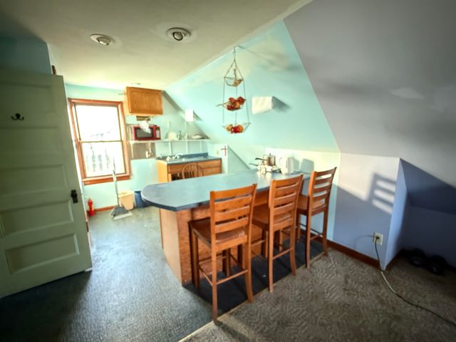 16 Washington Street, Brattleboro, VT 05301