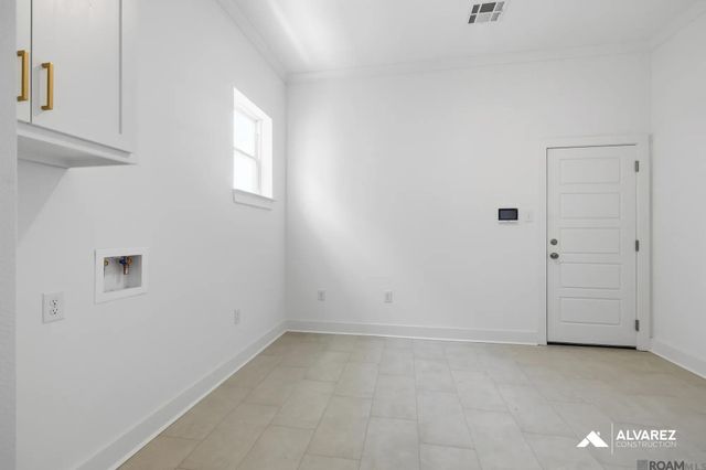 9933 Oak Colony Dr, Baton Rouge, LA 70817