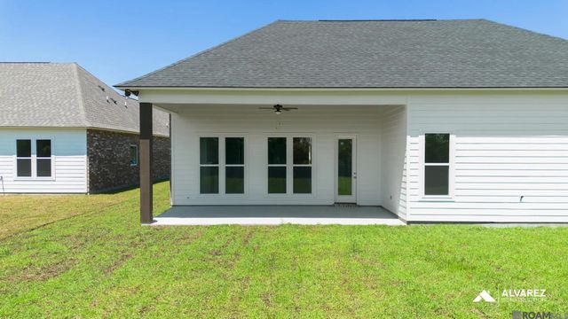 9933 Oak Colony Dr, Baton Rouge, LA 70817