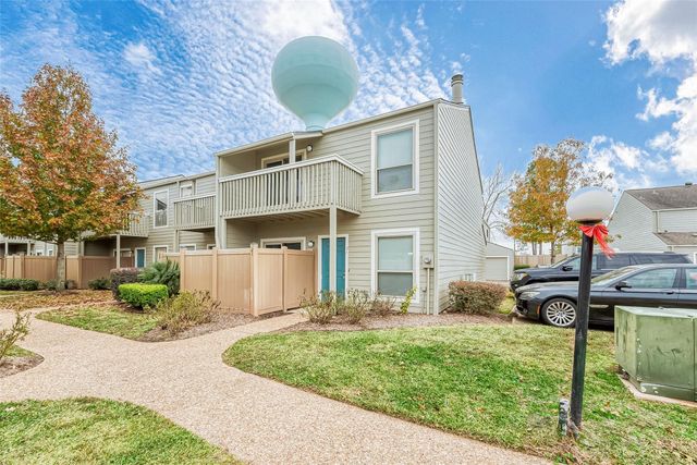 2379 Briarwest Boulevard 21, Houston, TX 77077