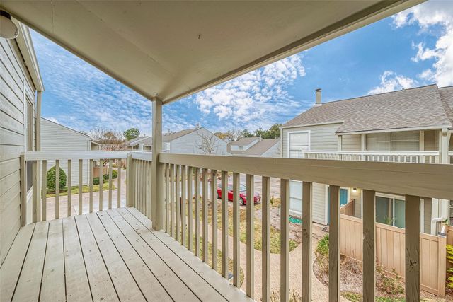 2379 Briarwest Boulevard 21, Houston, TX 77077