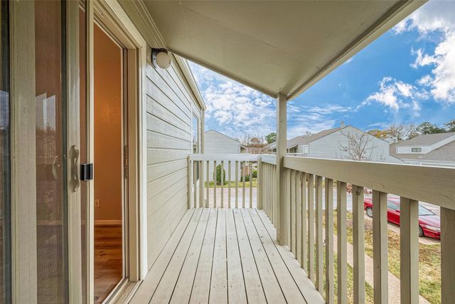 2379 Briarwest Boulevard 21, Houston, TX 77077