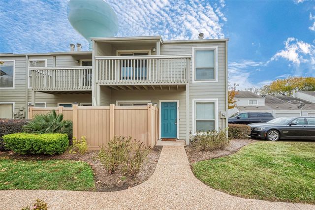 2379 Briarwest Boulevard 21, Houston, TX 77077