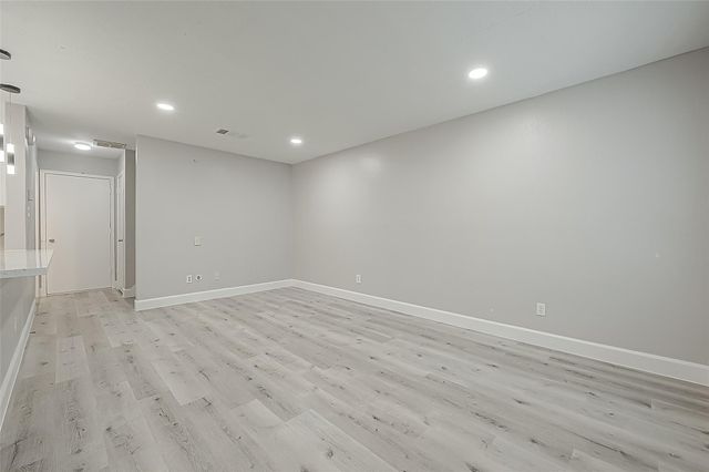 2379 Briarwest Boulevard 21, Houston, TX 77077
