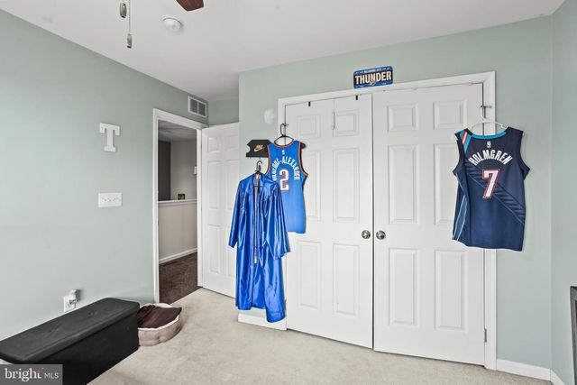 210 OSPREY LN, Hummelstown, PA 17036