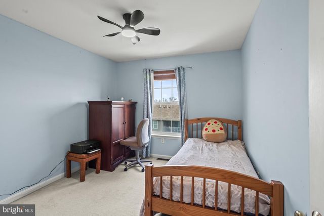 210 OSPREY LN, Hummelstown, PA 17036