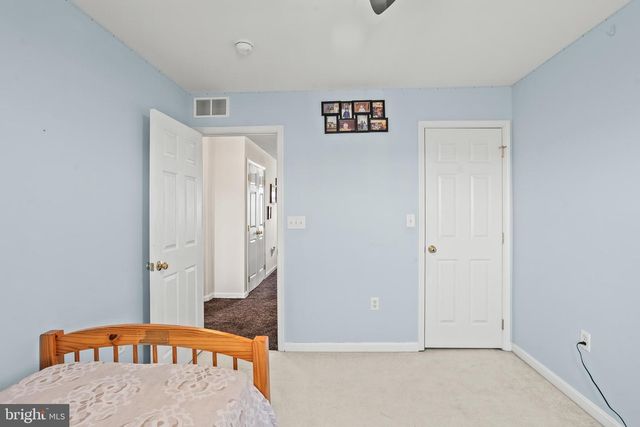 210 OSPREY LN, Hummelstown, PA 17036