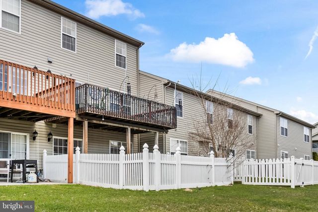 210 OSPREY LN, Hummelstown, PA 17036