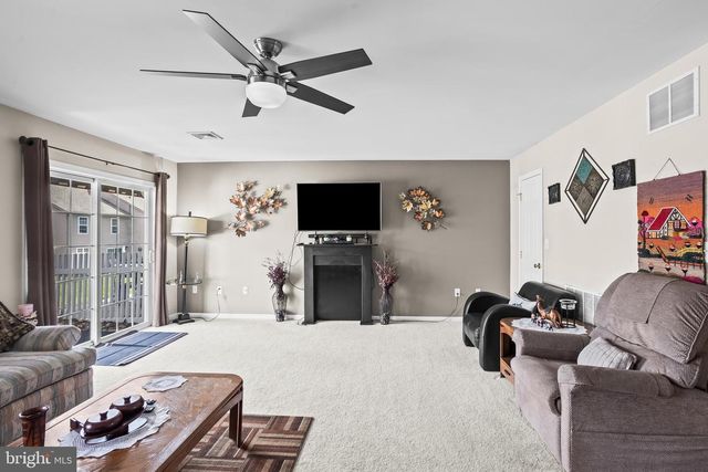 210 OSPREY LN, Hummelstown, PA 17036