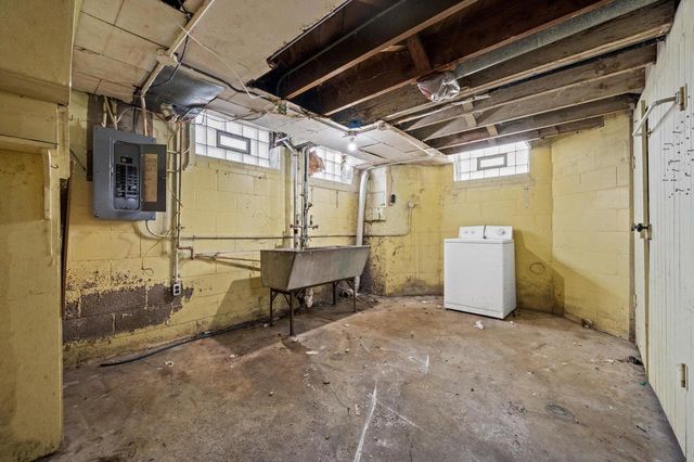 4139 N 50th STREET, Milwaukee, WI 53216