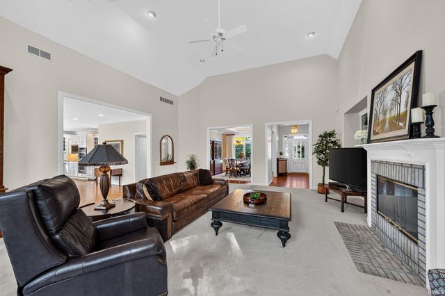 16329 Old Bayou Road, Granger, IN 46530