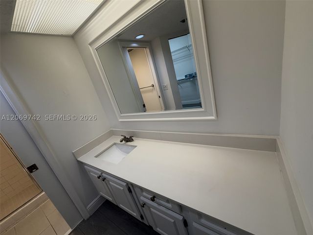 500 SW 130th Ter 109A, Pembroke Pines, FL 33027