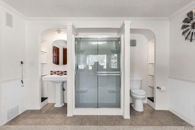 253 W Mangrum Dr, Pueblo West, CO 81007