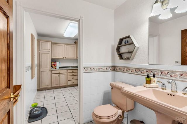 253 W Mangrum Dr, Pueblo West, CO 81007