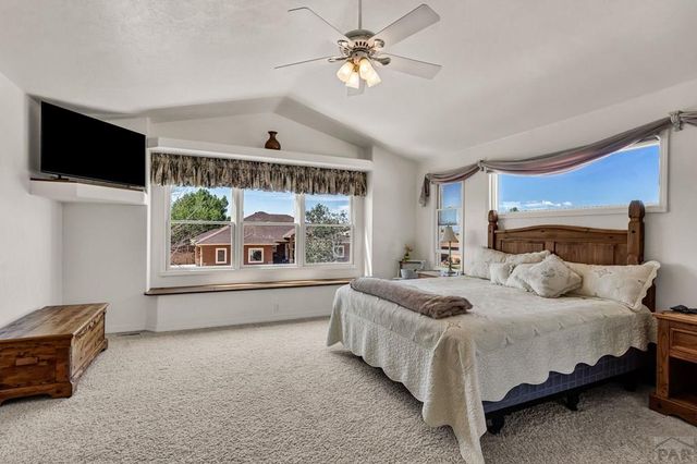 253 W Mangrum Dr, Pueblo West, CO 81007