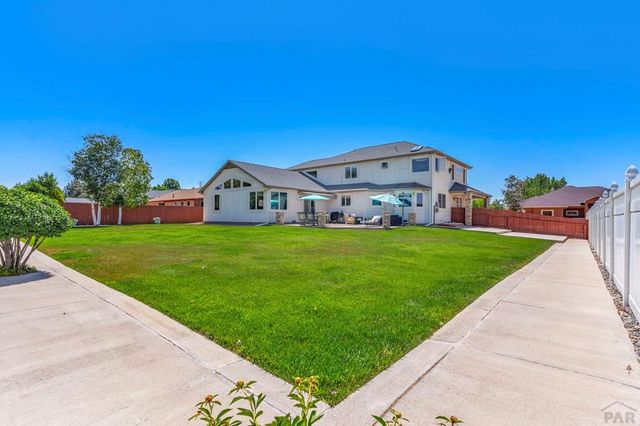 253 W Mangrum Dr, Pueblo West, CO 81007