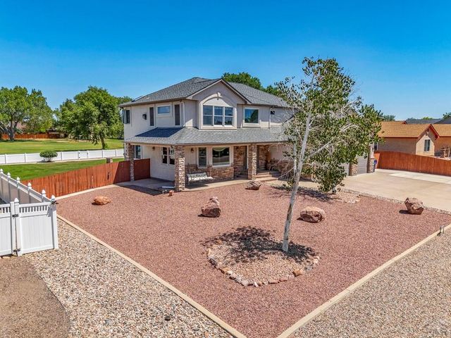 253 W Mangrum Dr, Pueblo West, CO 81007