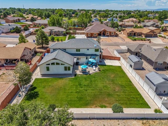 253 W Mangrum Dr, Pueblo West, CO 81007