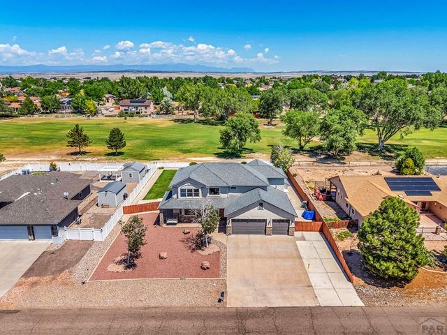 253 W Mangrum Dr, Pueblo West, CO 81007