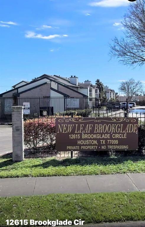 12615 Brookglade Circle 5, Houston, TX 77099