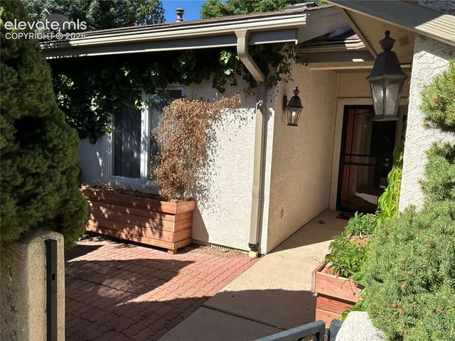 3020 Rockbrook Lane, Colorado Springs, CO 80904