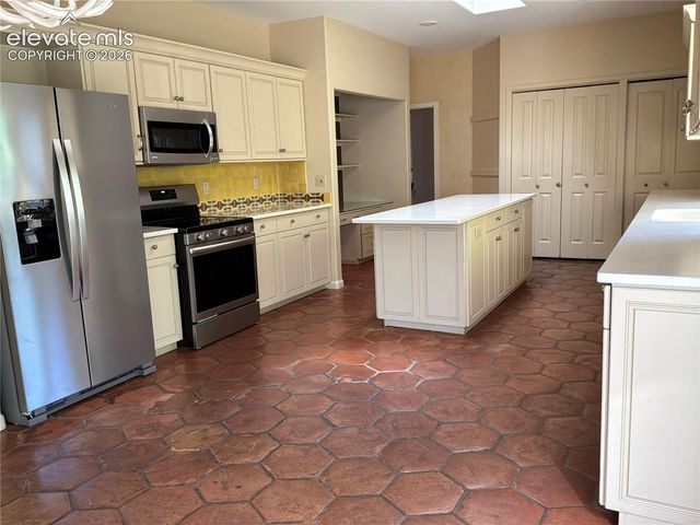 3020 Rockbrook Lane, Colorado Springs, CO 80904