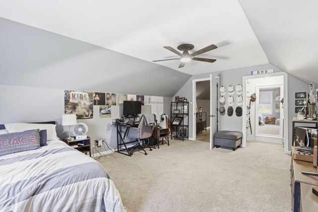 198 S Vine Street, Pataskala, OH 43062