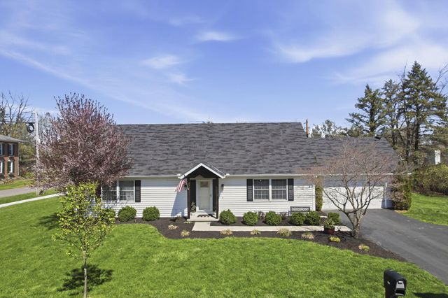 198 S Vine Street, Pataskala, OH 43062