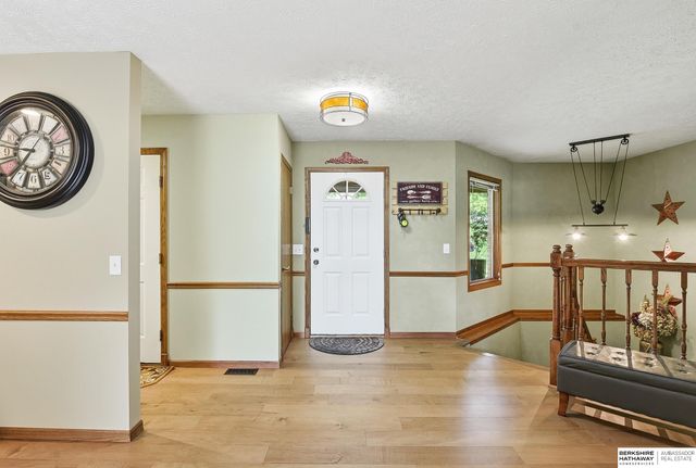 14815 OLD HICKORY Road, Plattsmouth, NE 68048