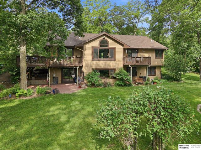 14815 OLD HICKORY Road, Plattsmouth, NE 68048