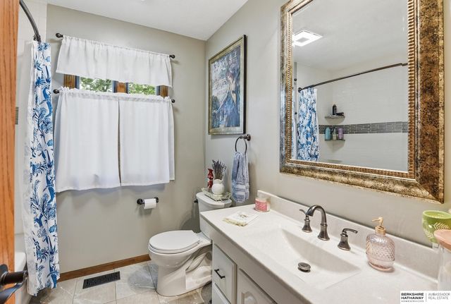 14815 OLD HICKORY Road, Plattsmouth, NE 68048