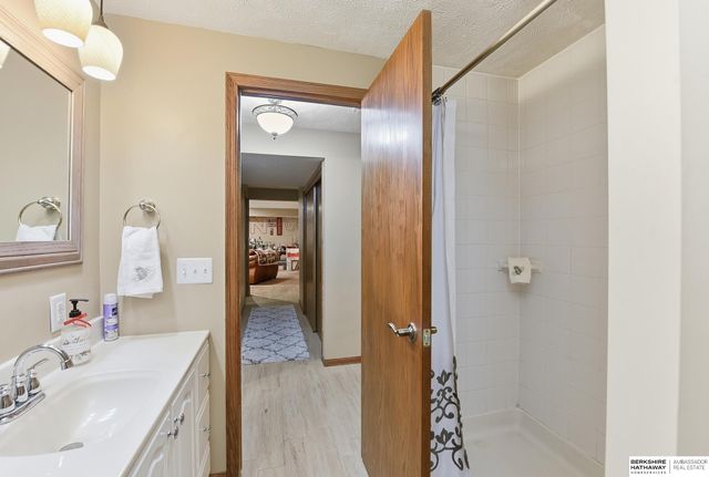 14815 OLD HICKORY Road, Plattsmouth, NE 68048