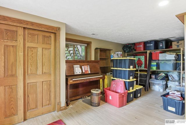 14815 OLD HICKORY Road, Plattsmouth, NE 68048