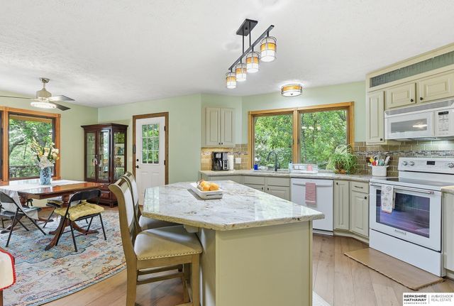 14815 OLD HICKORY Road, Plattsmouth, NE 68048