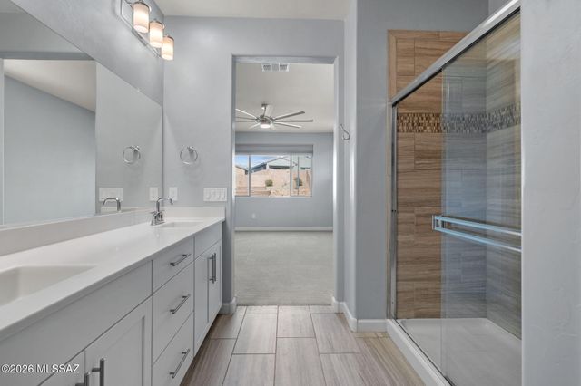 13893 E Red Oaks Drive, Vail, AZ 85641