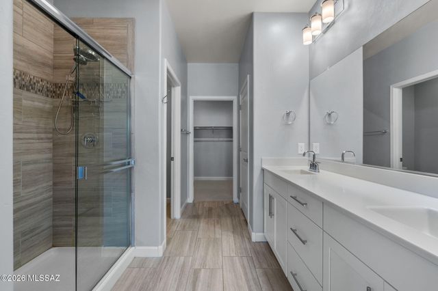 13893 E Red Oaks Drive, Vail, AZ 85641